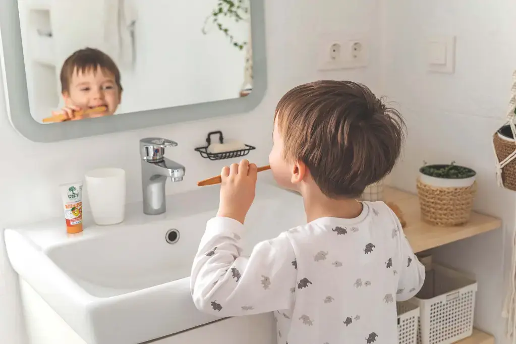 DIM-toothpaste-tuttifrutti-23mood copie - Copie.webp