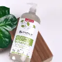 shampoing-douche-pour-toute-la-famille.webp
