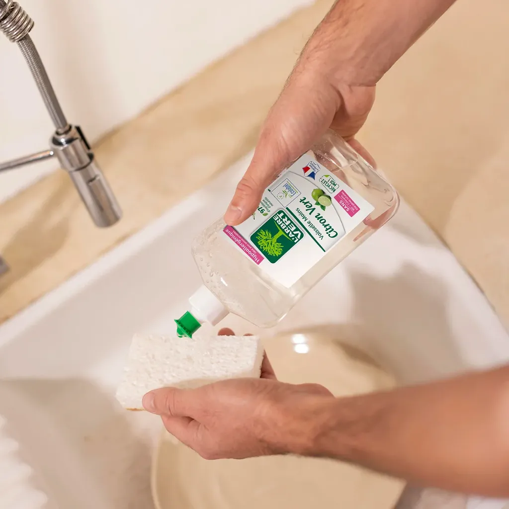liquide-vaisselle-citron_vert-500ml_galerie_2.webp