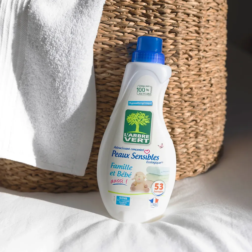 arbre_vert-adoucissant-peaux_sensibles-800ml-galerie_2.webp